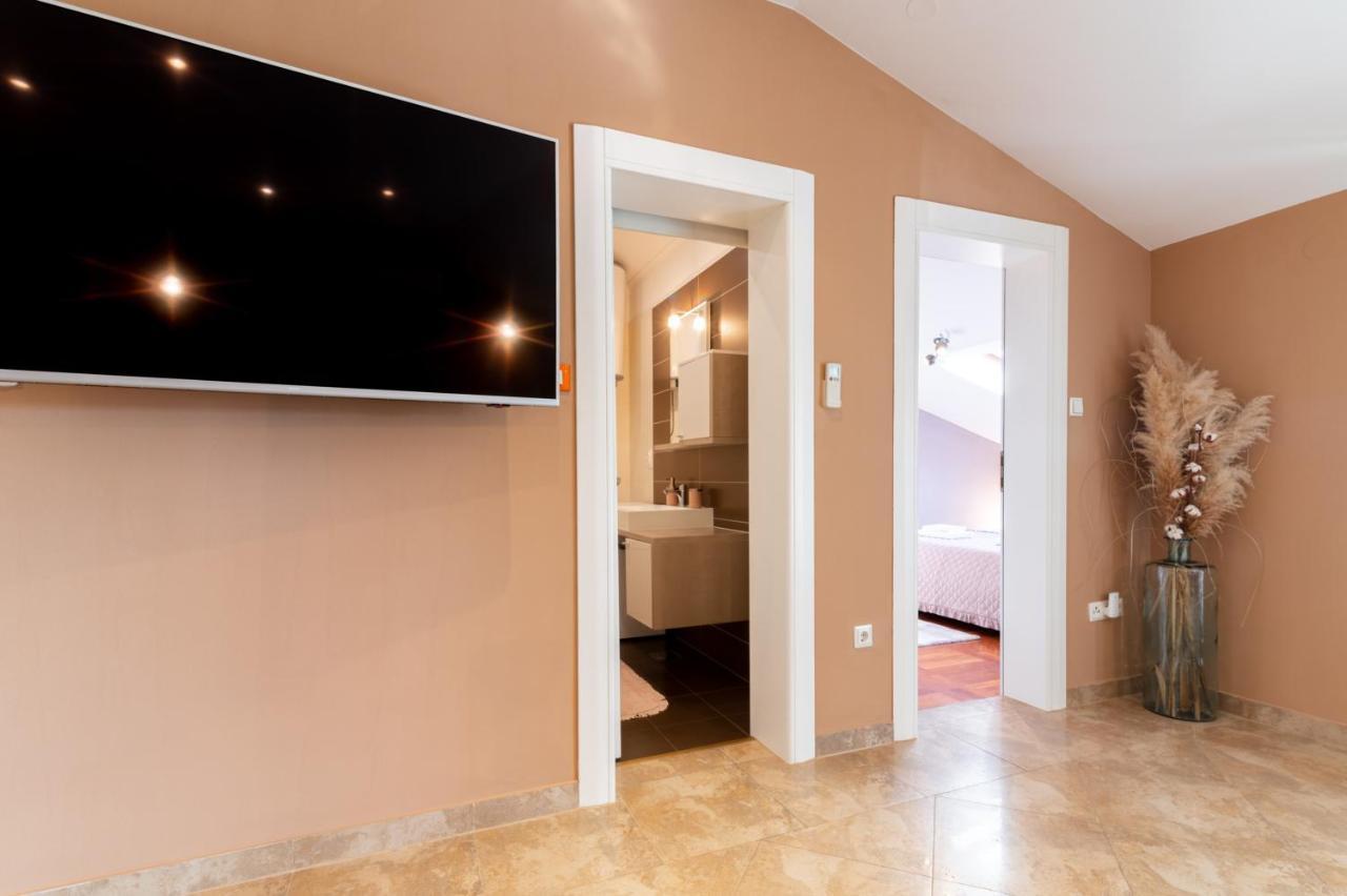 Deluxe Suite Bambi With Panoramic View Ζαντάρ Εξωτερικό φωτογραφία